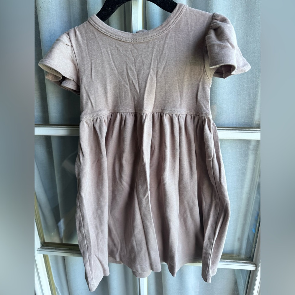 Kate Quinn Flutter sleeve 4T dress